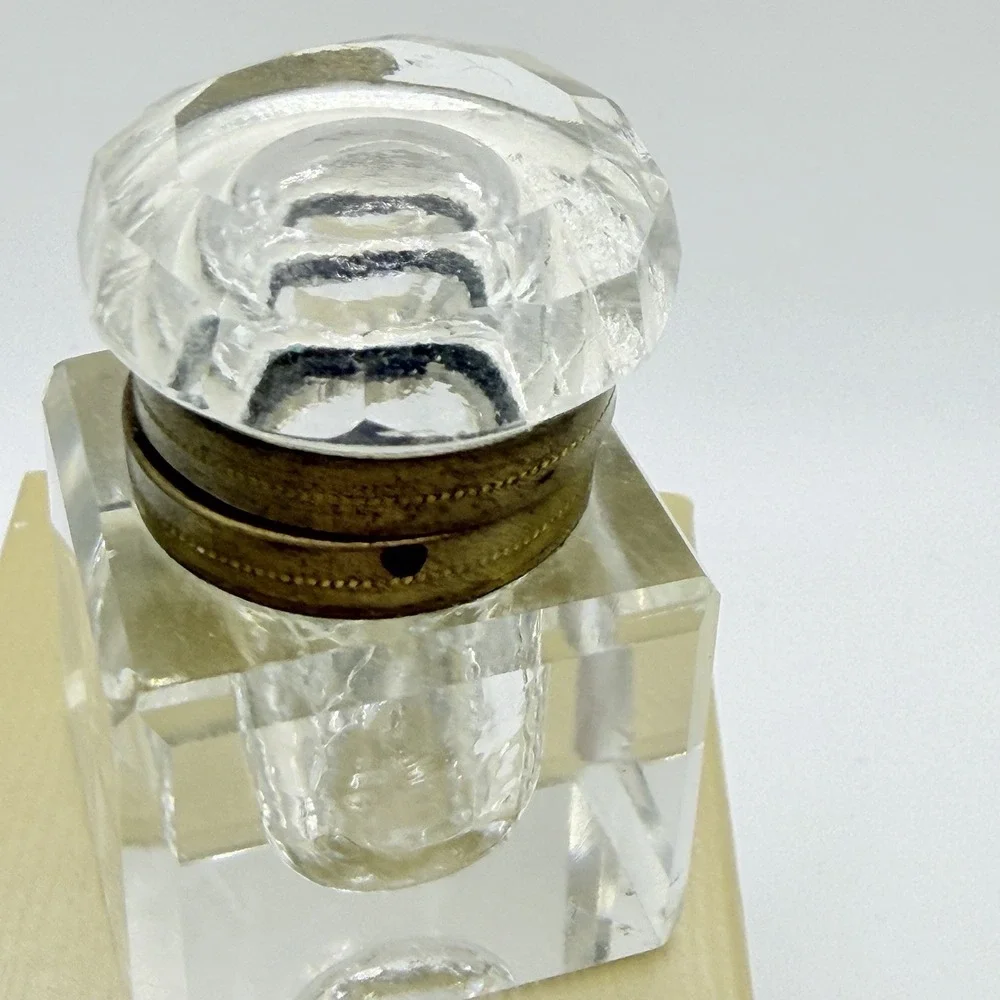 Antique Victorian Crystal Inkwell Cut Faceted Glass Brass Lid Hinge 2